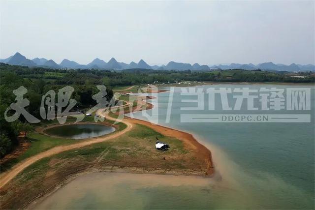 “贵阳版赛里木湖”火了，游玩点竟在饮用水源保护区内？