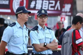 香港警察待遇真的这么好？月薪过万福利分房，退休后还给500万？图片