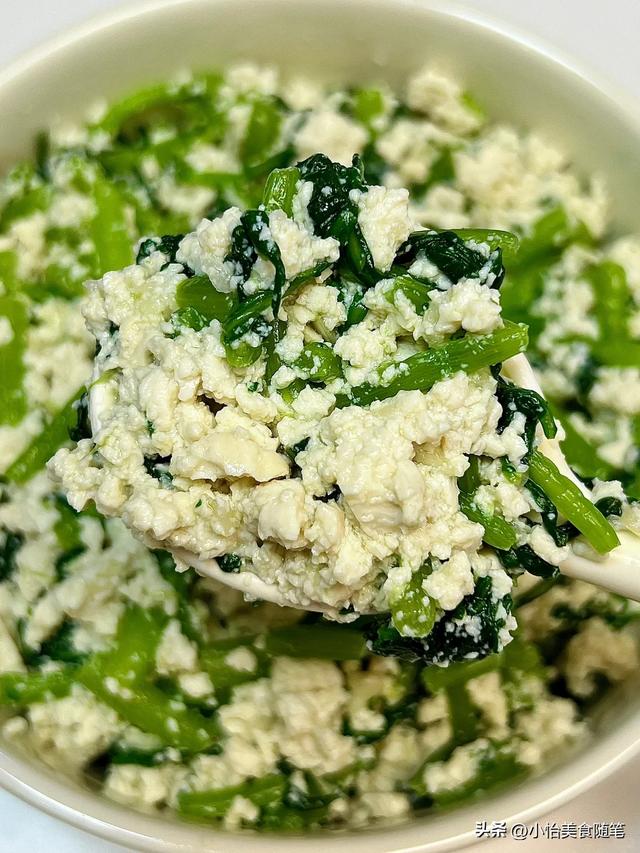 冬天，这菜使劲吃！一解毒，二对眼睛好，三护肝，冬天煮汤真香