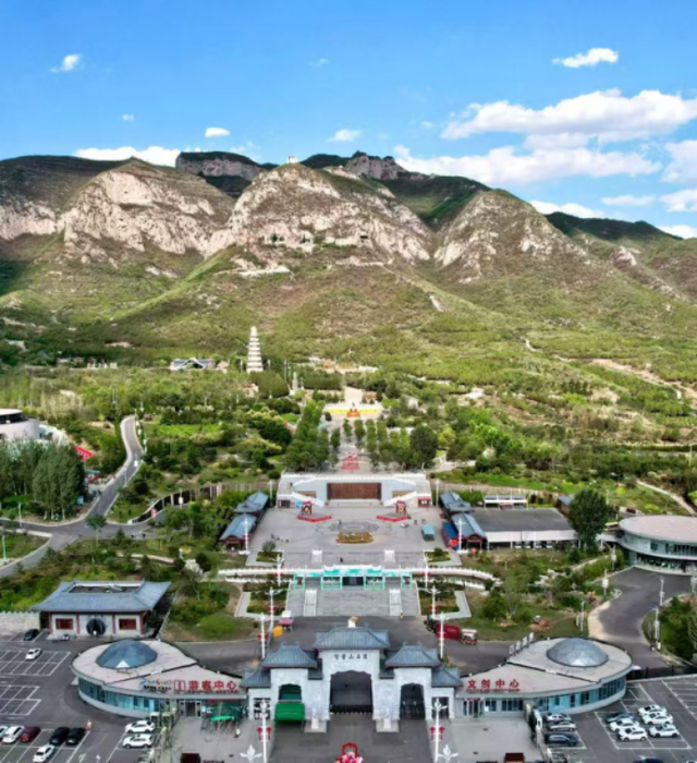 响堂山：穿越千年的文化绮梦
