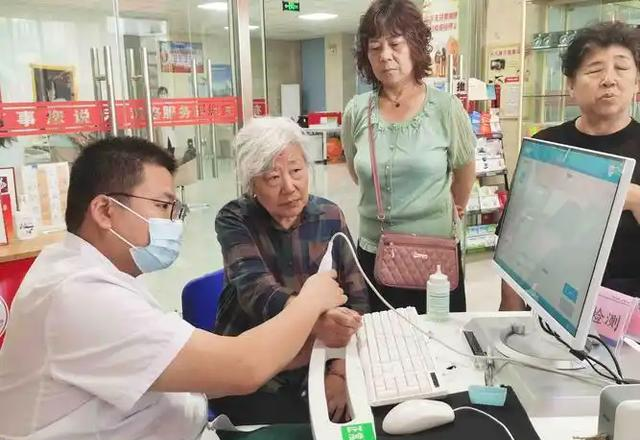 “快走30分钟”被推翻了？医生：过了50岁，运动要做到这4个关键