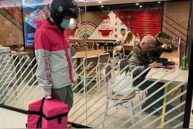 在香港外卖员：每天工作8小时，可月入近6万，取消订单不会被罚款图片