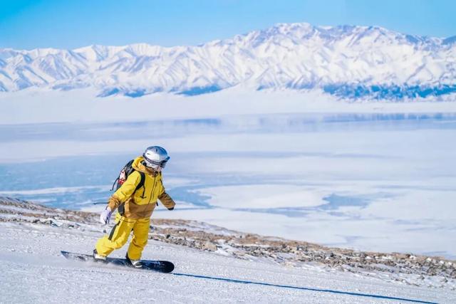 去赏雪，东北和新疆怎么选？速看！