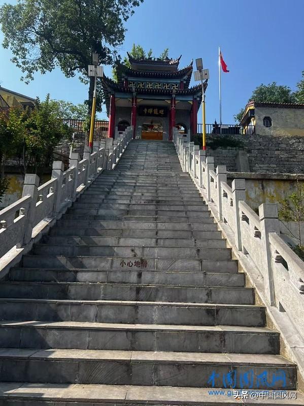 “双寺”记（文 宋同文)