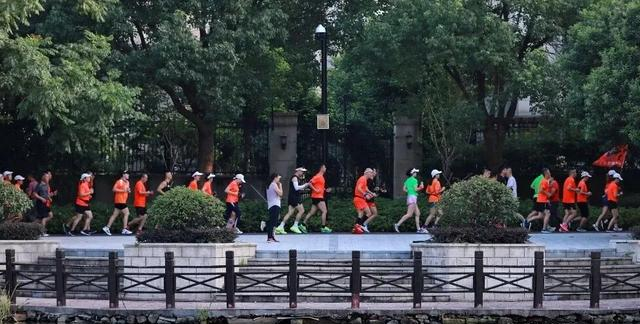 这种运动是心脏的“康复师	”，心内科医生都大力推荐它