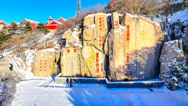 美到失语！雪后泰山限定风景，仿佛天宫坠落人间！