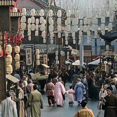 南宋定都临安(1138年)：历史转折中的政治、经济与文化中心