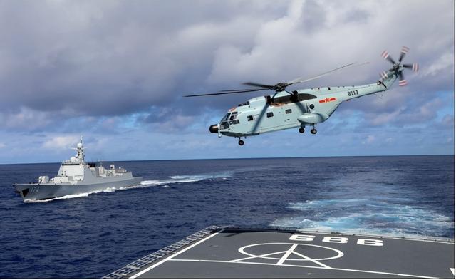 台海战争若爆发，西方可冻结3.2万亿中国资产，但中国手里有王炸