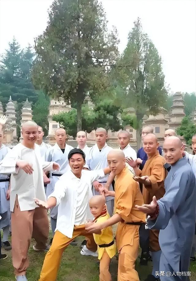 王宝强也没想到，释永信毁灭牵出前妻马蓉旧事	，自己差点“垫背”