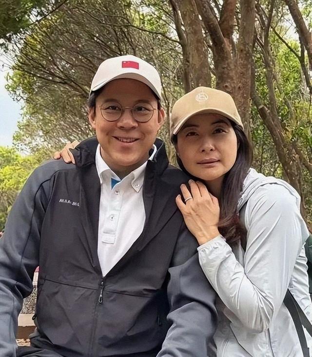 霍启刚担心的事发生，郭晶晶代言品牌被立案调查，所赚收入超千万