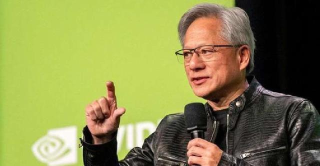 中企收到通知，拒绝与英伟达合作，美媒：特朗普败光了美唯一优势