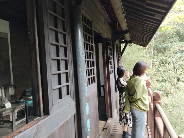 2025秋游：严子陵钓台 . 黄公望隐居地