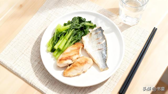 亲测 30 天瘦 10 斤！北漂女孩亲测的 “无痛减脂法”