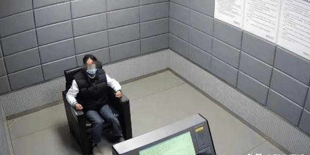 2015年，女毒枭在狱中花5千万买精液，成功怀孕后免于死刑