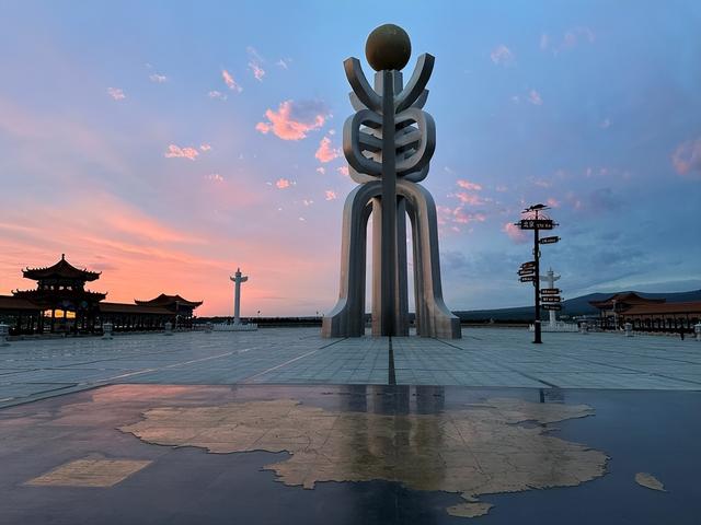 国内最“贵”的1条自驾线，完整走一圈10万起，退休后必走一趟！