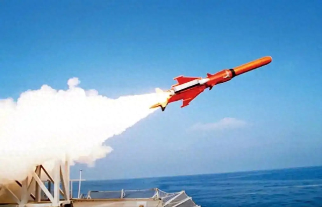 突发！乌军轰炸俄罗斯大坝引发洪水！普京宣布世界独一无二导弹