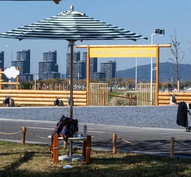 “红房子”，刷屏了！