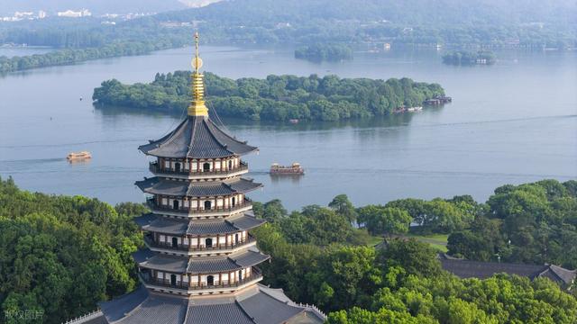 都说厦门比杭州还好，两地都去过，实话实说厦门很多地方不如杭州