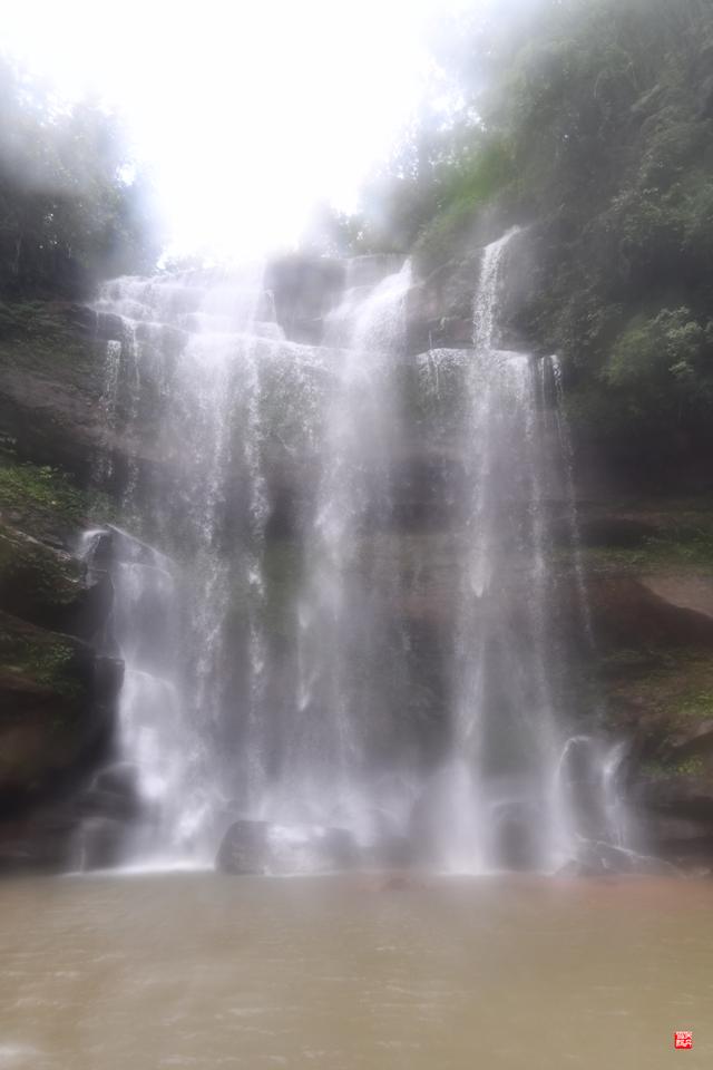 赤水四洞沟瀑布