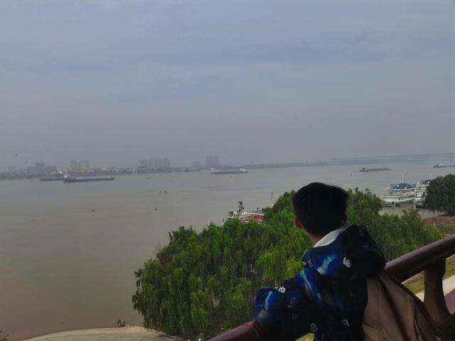 偷得浮生半日游九江