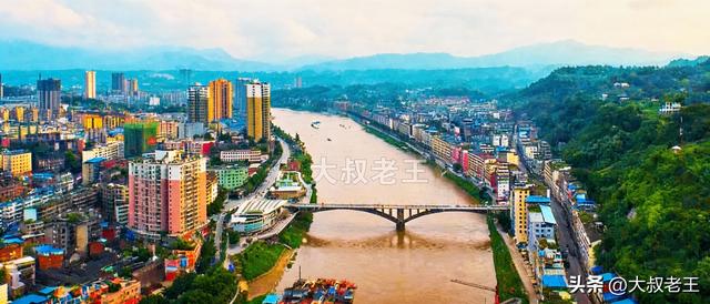 贵州赤水市最新介绍：黔川渝门户，丹霞生态城