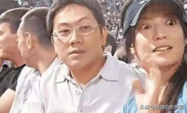 拔出萝卜带出泥！49岁赵薇再次被爆露面，原来封杀只是冰山一角