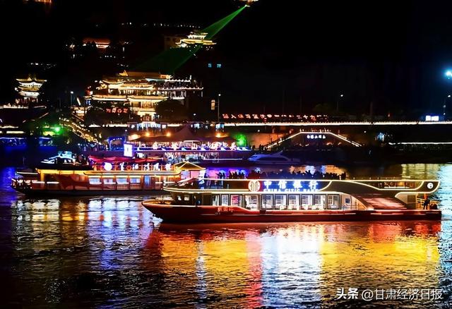 兰州：“夜经济”点亮城市新活力