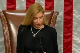 外网炸了！美国网红集体反对国会打压TikTok，霸气上街头声讨图片