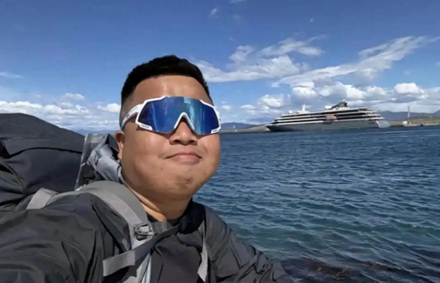 大反转还是有人顶风蹭流想红？蓝战非事件曝光后居然有劫匪现身主动澄清案发过程，晒出很多证据并称已经自首