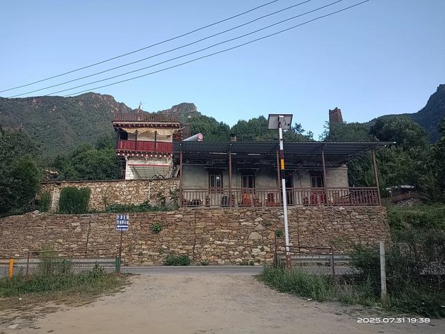 游四姑娘山，再到中路藏族