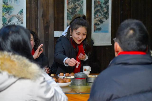 若你问深秋最该去哪里偷段闲？答案，就藏在黟县