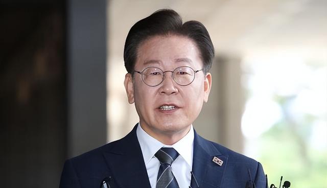 韩国爆发反华集会，李在明却不吭一声，中方直接一句话让韩方失算