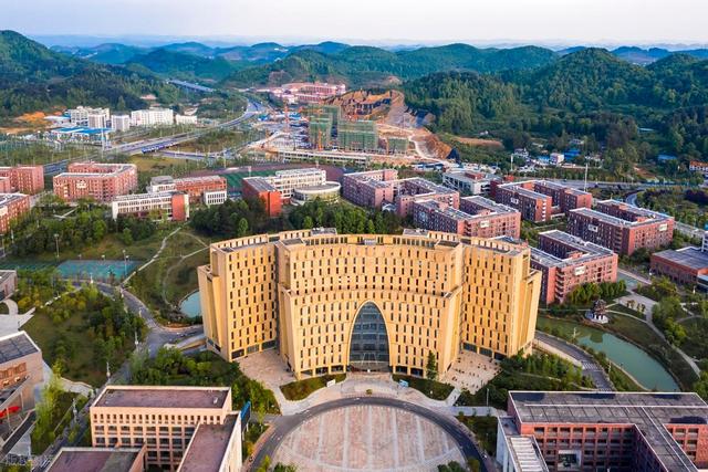 继贵阳之后，贵州省又一“黑马城市”要起飞，比毕节更有底蕴