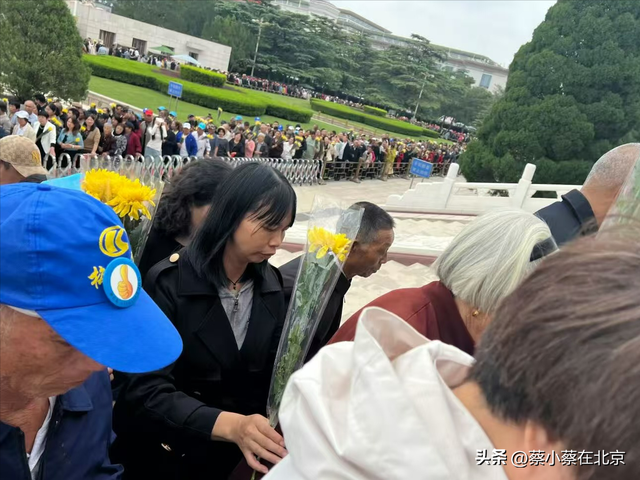 2025年9月26日，北京毛主席纪念堂前发生的真人真事，大家看看吧