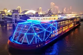 璀璨夺目！“古琴号”首次亮灯图片