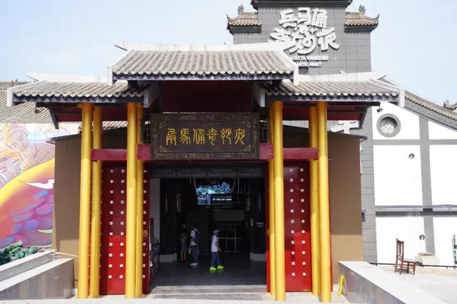 文旅发展直击一线丨《兵马俑奇妙夜》XR体验剧在临潼区上映