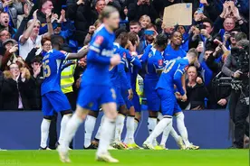 足总杯-帕尔默传射斯特林失点 切尔西补时连入两球 4-2绝杀莱斯特城图片