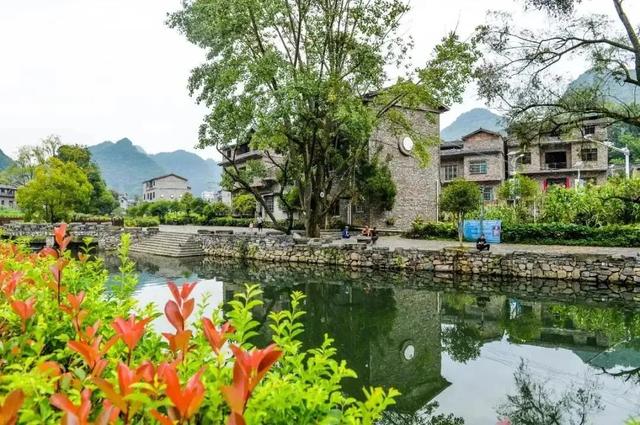 乡游黔中 · 册亨县 威旁村丨古寨石韵绕青山 布依笙歌醉流年