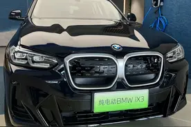 宝马中型SUV“地板价”！直降15万，气场比奥迪Q5更强！图片