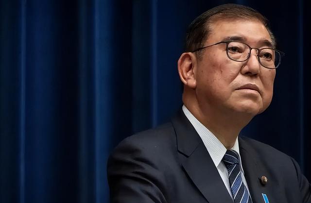 情况不妙，日本多城市爆发示威，党内也出现危机，高市或被迫下台