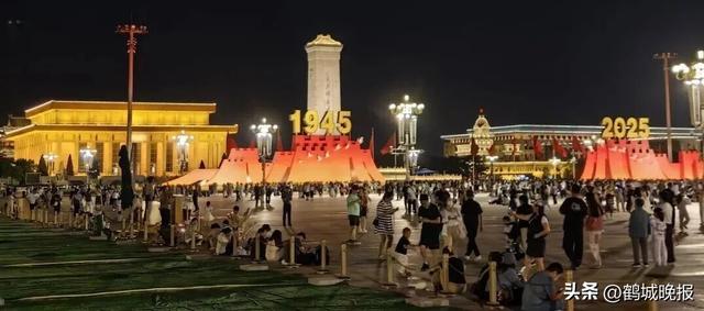 爆了！一周超百万游客涌来，天安门广场这个地方火出圈