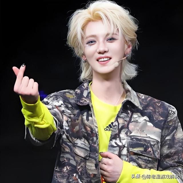 分手传闻仅4月，女友关晓彤高调官宣喜讯，鹿晗终于可以放心了