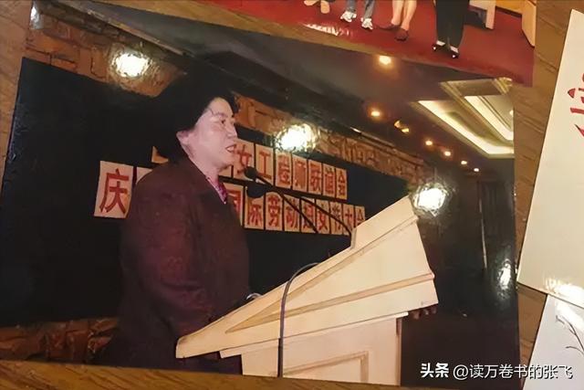 杨振宁的弟弟杨振汉，一查发现，原来他的人生经历也是如此精彩！