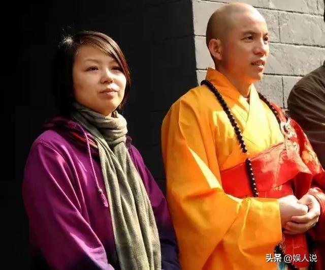 释永信被抓走调查，又有三大噩耗传出，私生活混乱只是冰山一角！