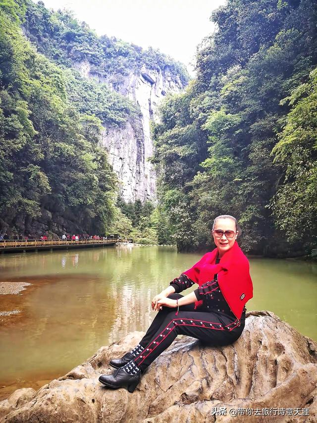 武隆天生三桥，景区没有安装电梯的原始模样