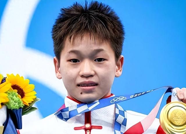 直到王伟莹坦白全红婵退出个人赛原因，才懂樊振东那番话真没说错