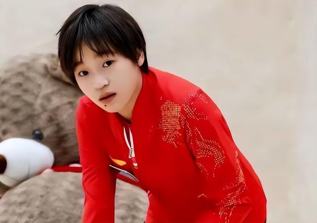 不到12小时，央媒2次点名全红婵，释放3大信号，郭晶晶说对了