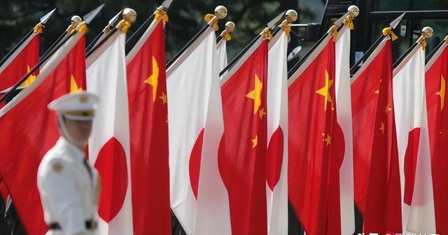 不归路！中国要求日本全面解除武装后	，高市早苗宣布解散众议院