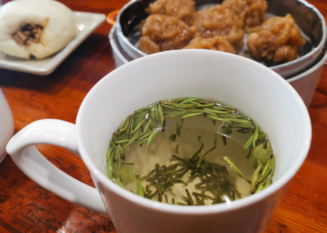 浙江低调的古镇，有“江南第一早茶地”美誉，门票停车全免费