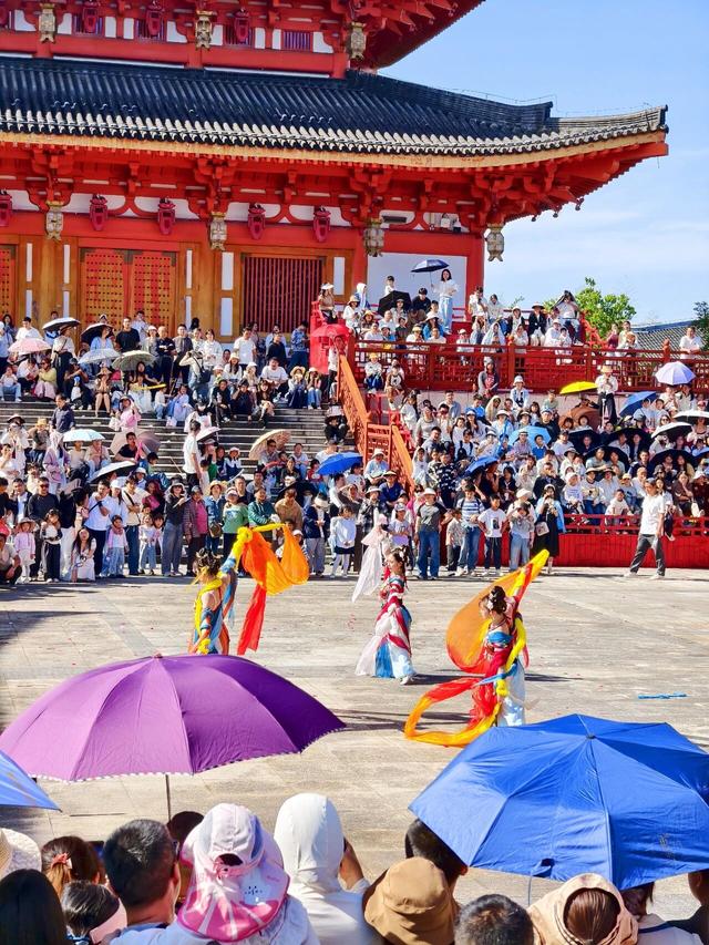五一假期已过半，速来高岭文化村撒欢~